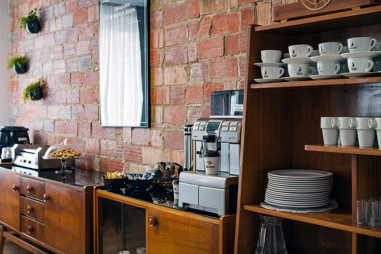 Avion Hotel Świdnik Екстериор снимка